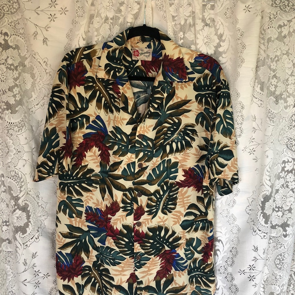 Hilo Hatties Hawaiian Shirt